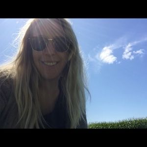 Meet your Posher, Jenna